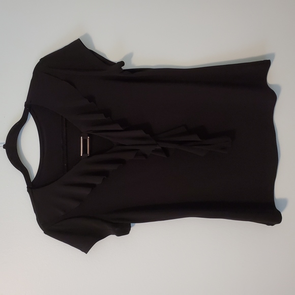 CHIC Keyhole Blouse - Picture 3 of 3